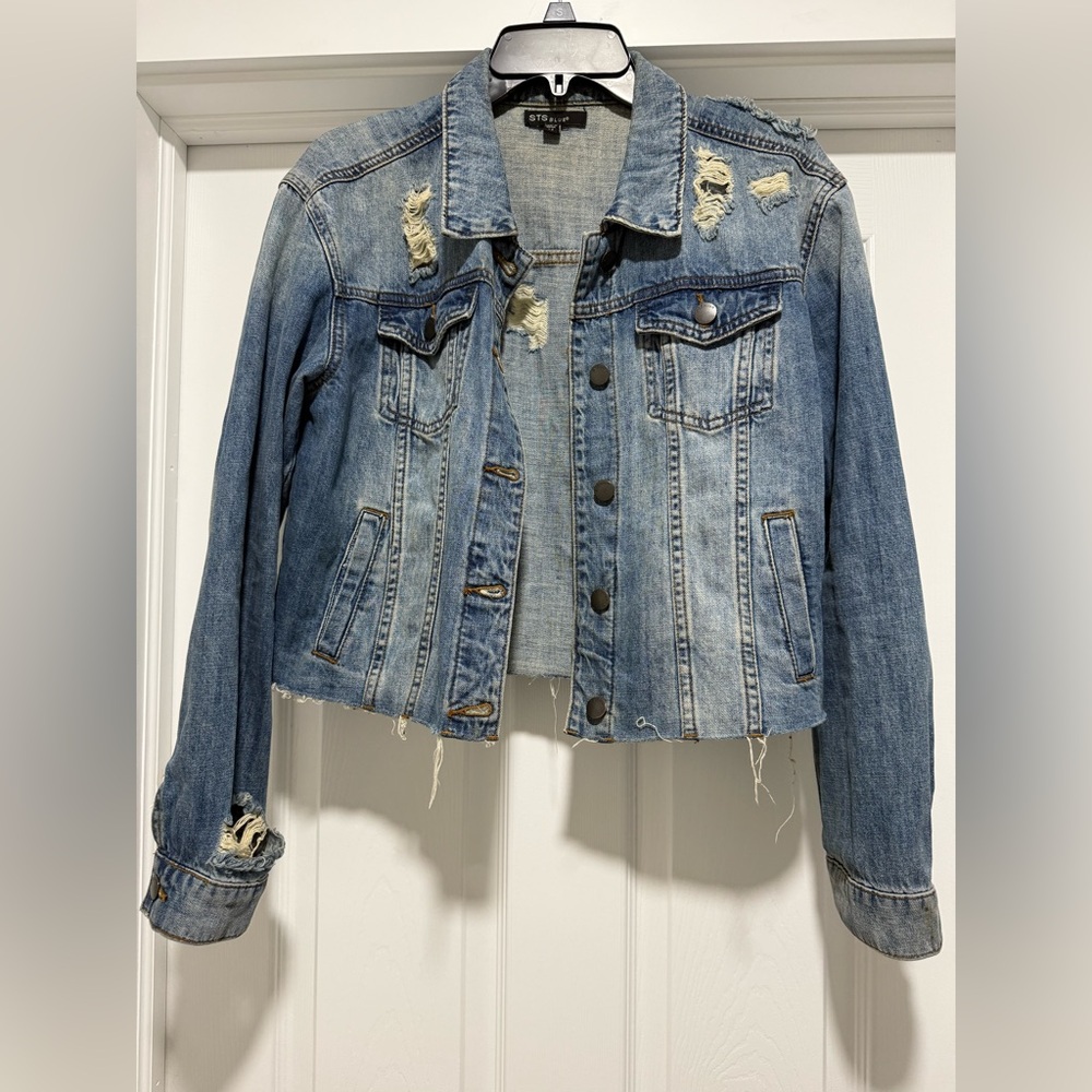 STS Blue Distressed Light Blue Cropped Denim Jacket